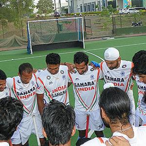 Hockey team eager to make impressive start