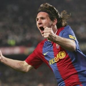 Odds stacked against Milan as Messi eyes record