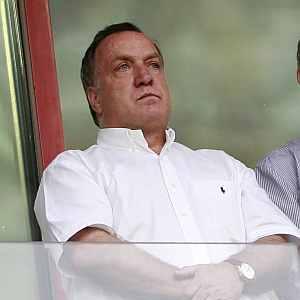 Advocaat to quit as Russia boss after Euro 2012