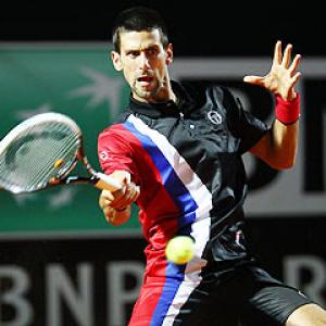 Djokovic returns to form with Tomic win in Rome
