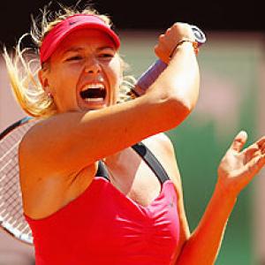 Rome Masters: Sharapova beats Li for title