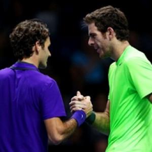 It's Federer vs Murray semis at World Tour Finals