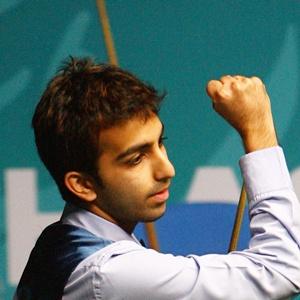 World billiards: Pankaj, Geet off to winning start