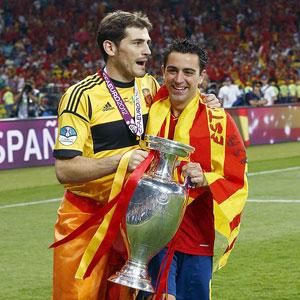 Casillas, Xavi win prestigious Spanish sports award