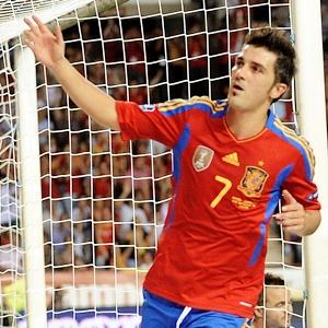 Villa boost for Spain as favourites begin defence