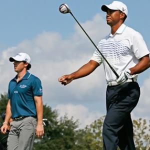 Tiger lands first blow in East Lake 'duel' with Rory