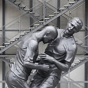 Zidane's head-butt immortalised in statue