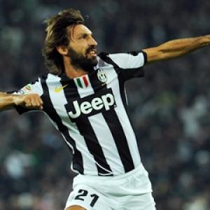 Imperious Juventus sweep poor Roma aside