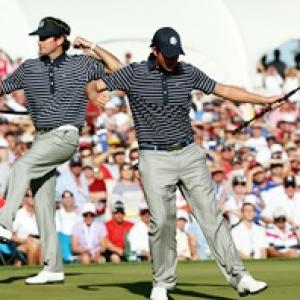 Ryder Cup: US stretch lead to 10-6 at Medinah