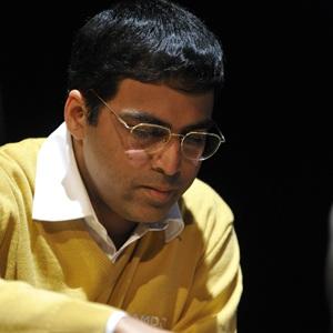 Anand beats Fressinet, moves to joint-third