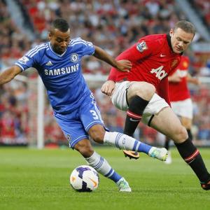 EPL PHOTOS: Rooney impressive in Manchester United-Chelsea draw