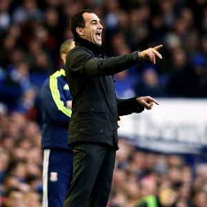 Wenger's moans are a compliment, says Everton's Martinez