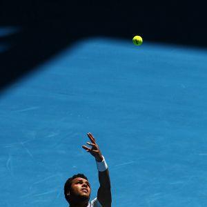 More woe for Sydney organisers after Tsonga withdrawal
