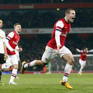 FA Cup: Arsenal, Man United sneak replay wins