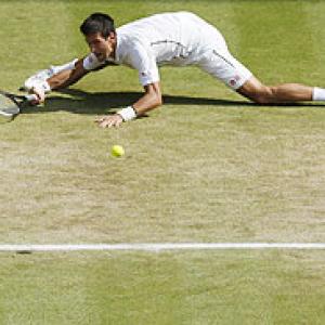 Plucky Djokovic tames Del Potro in epic semi-final