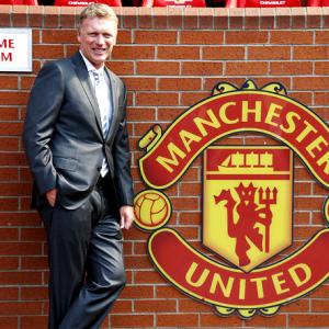 Moyes braced for 'impossible' task at Manchester United