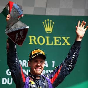Vettel wins in Canada to end American jinx