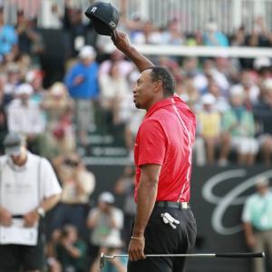 Photos: To his rivals, Tiger looks like Tiger again
