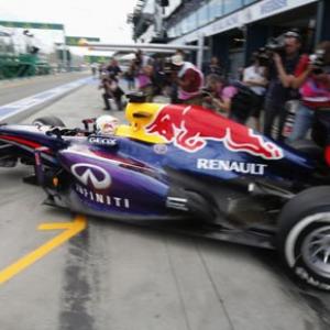 Vettel dominates day one of new season