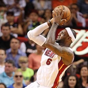 NBA: Miami, without Wade, wins 26th game in a row