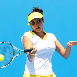 Photos: Sania keeps Indian hopes alive in Miami