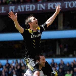 Two-Goal Lampard breaks record as Chelsea triumph