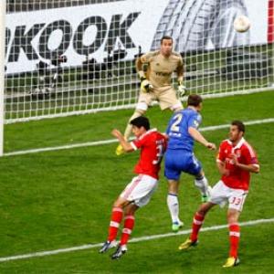 Late Ivanovic goal wins Europa League for Chelsea