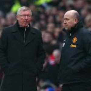 Man United assistant manager Phelan leaves club