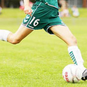 Korean women's soccer in row over gender issue