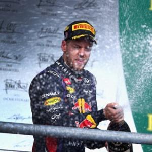 Vettel sets record with US Grand Prix win
