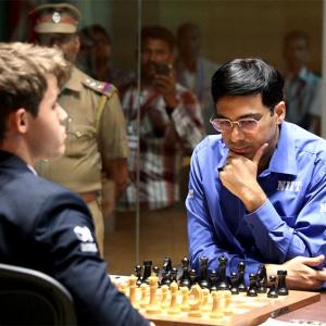 A day before the Carlsen clash, Anand is his normal, happy self