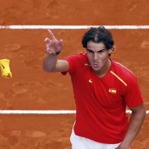 Davis Cup: Spain secures World Group berth; Murray guides Britain