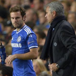 Mata must adapt to what Chelsea want, says Mourinho