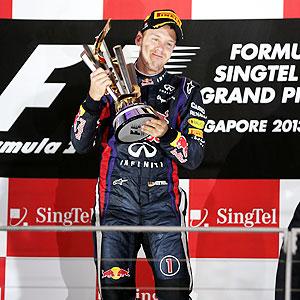 Formula One: Vettel vrooms to hat-trick win in Singapore