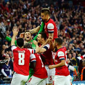 FA Cup PHOTOS: Plucky Arsenal end nine-year lull to make final