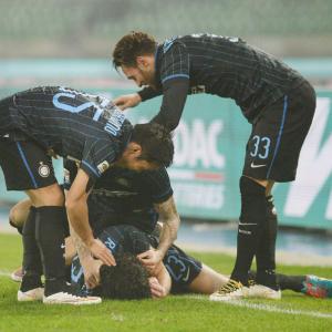 Serie A: Mancini Inter triumph at rain-drenched Chievo