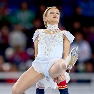 Figure skating: Russians in pole position for team glory