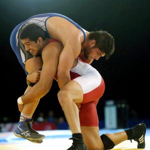 CWG PHOTOS: Indian grapplers win four silver, one bronze on Day 7