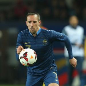 Paris Saint Germain goalkeeper Mickael Landreau News Photo - Getty