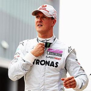 Doctors await 'eye movements' from Schumacher