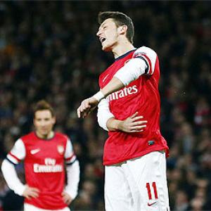 Ozil over Champions League penalty miss, says Wenger