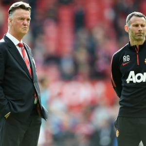 Van Gaal must stop history repeating itself at Manchester United