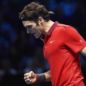 ATP Tour Finals: Federer fights back to set up Djokovic showdown