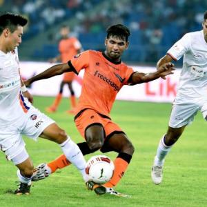 ISL: Dynamos share honours with FC Pune City