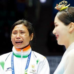 AIBA suspends boxer Sarita, her coaches for refusing bronze at Asiad