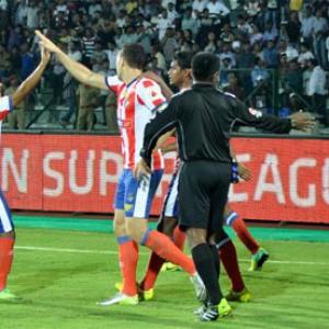 ISL: Atletico de Kolkata fight back to beat Goa 2-1