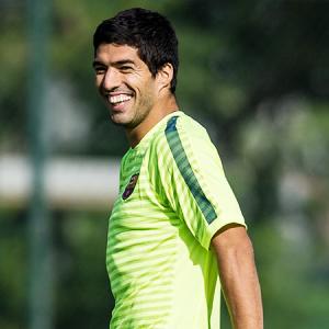 Barca's Suarez will 'play some minutes' in El Clasico