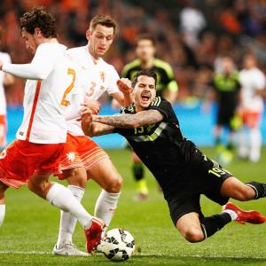 Football friendlies: Netherlands haunt Spain; Italy hold England