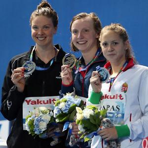 World Swimming: Ledecky breaks 1500 metres freestyle world record
