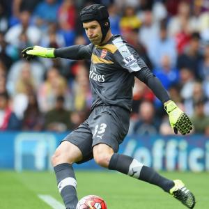Petr Cech calls on Arsenal to stop 'silly' losses